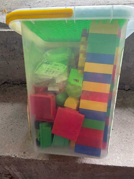 Конструктор детский лего на 200 деталей