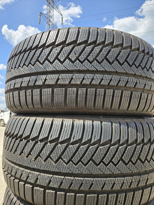 Vând 2 anvelope iarna 245/40r18 245/40/18 CONTINENTAL