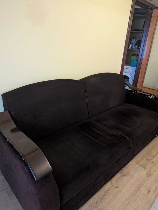 Vand canapea si doua fotolii