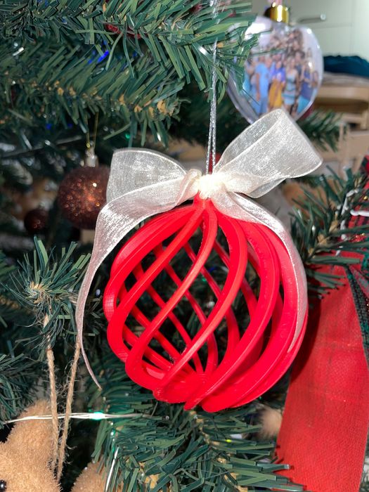 Коледни топки - Spiral, коледна украса