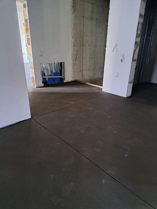 Полагане на Подова  замазка
