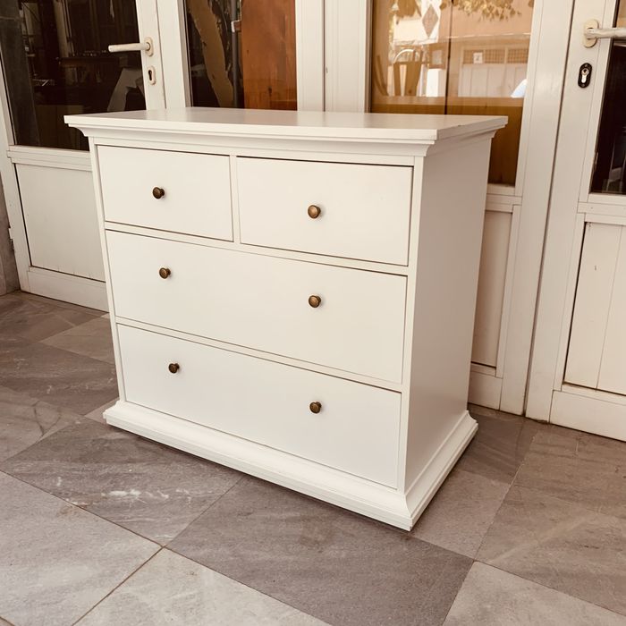 Датски скрин Paris