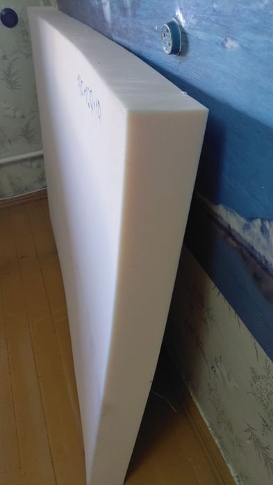 Поролон новый 140×100×10