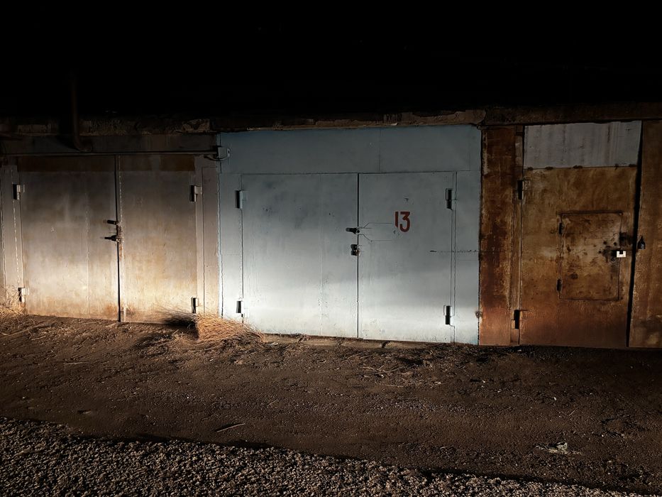 Продается хороший гараж