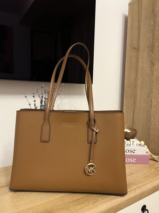 Geanta Michael Kors