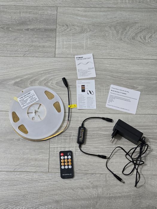 Bandă LED COB 10M 4000K cu telecomandă RF și sursă – 384 LED/m