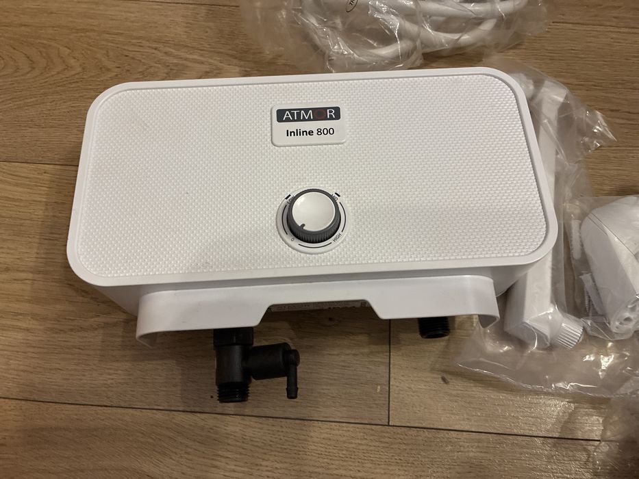 Instant boiler apa calda