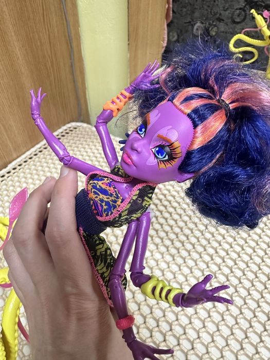 Продам куклу монстр хай!