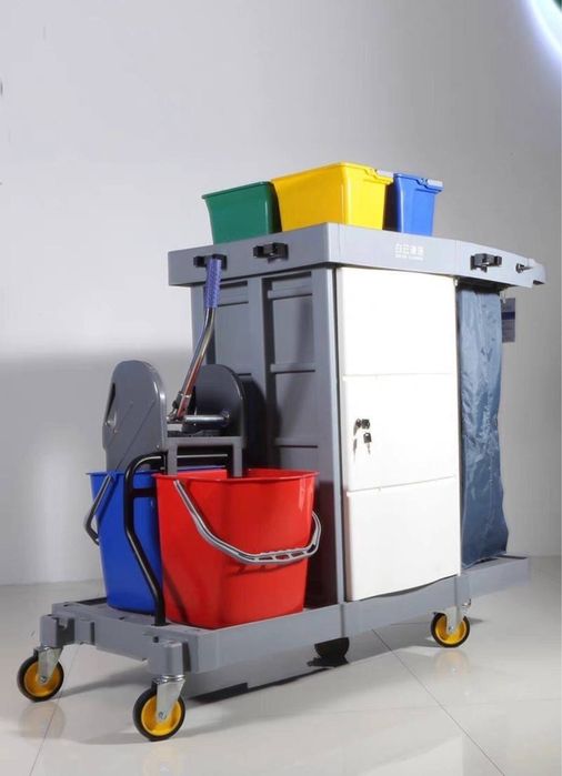 Тозалаш араваси катта