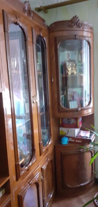 стенка в зал продам