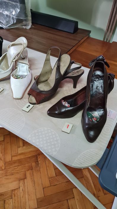 Pantofi,sandale toamna,vara din piele .90 lei perechea
