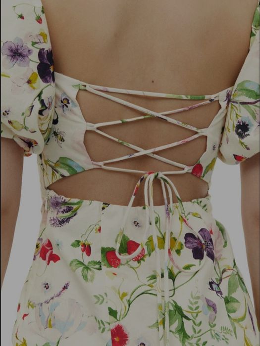 Нова рокличка ZARA