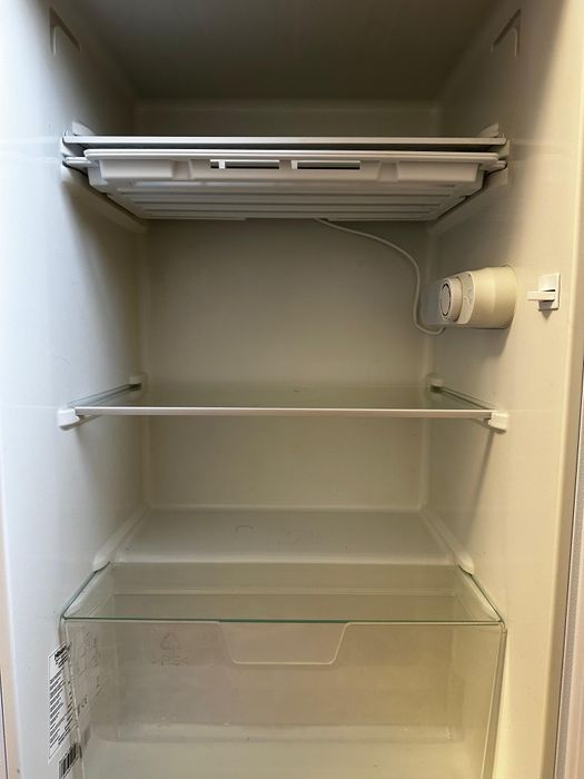 Холодильник б/у в отличном состоянии