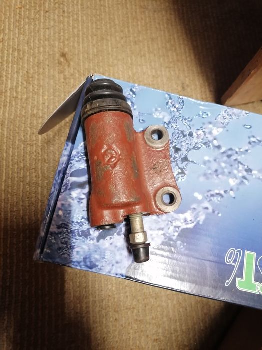 Продават се нови са