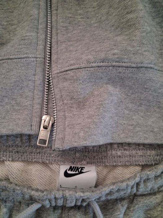 Сив спортен коплект / анцуг