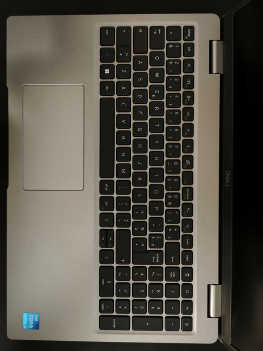 Dell Precision 3571 i5-12500H 16GB