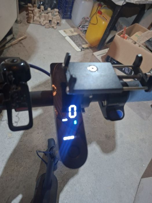 Электросамокат Xiaomi Mi Electric Scooter 3 (Mi 3)