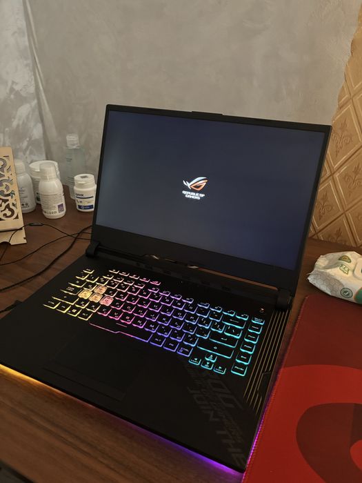 Asus Rog Strix G512