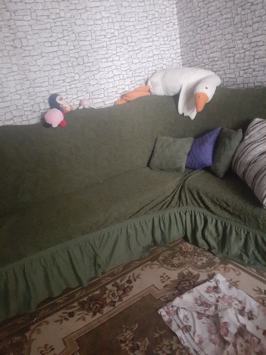 Отдам даром диван