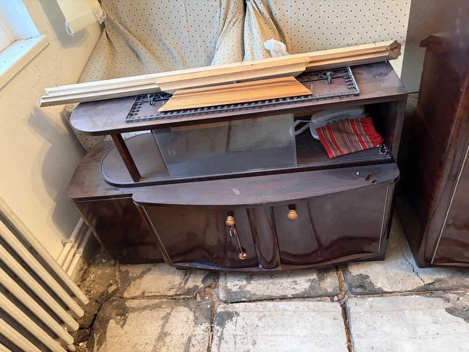 Mobilier Ceaușistde calitate top