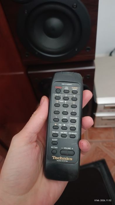 Sistem audio Tehnics