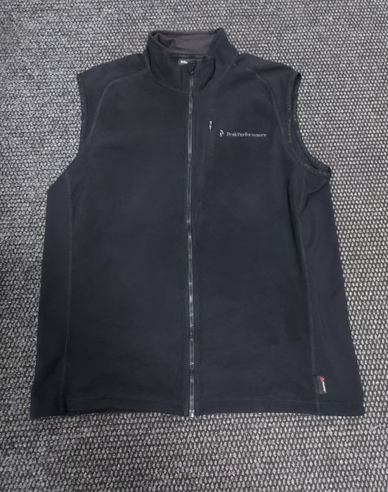 Peak performance полар елек L размер