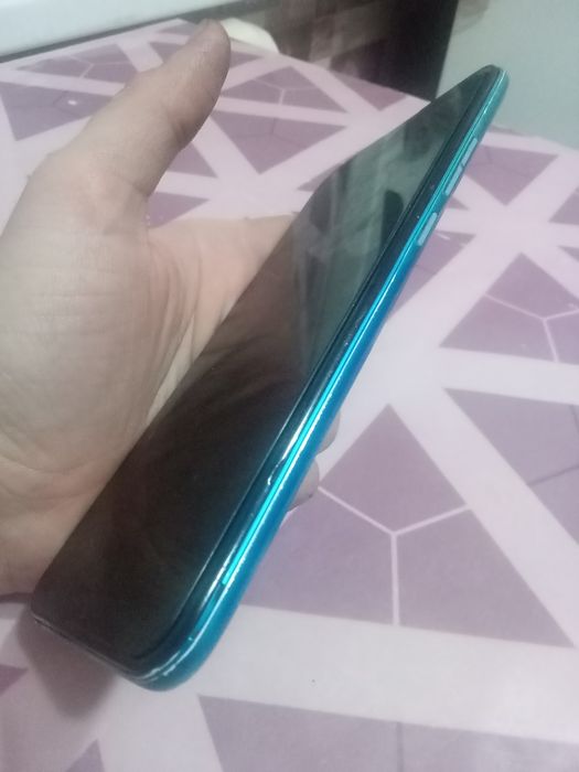 Смартфон Tecno Spark 4 Lite