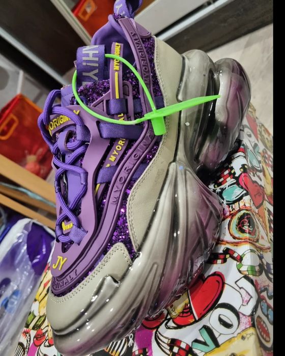 Кроссовки кожанные весна/лето