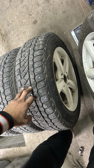 175. 65.  14 зимние шины комплект на дисках