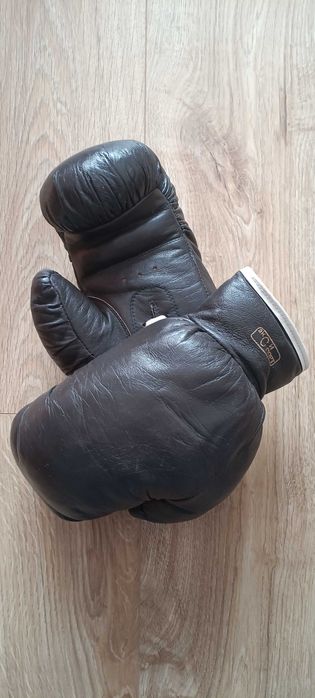 Перчатки боксерские