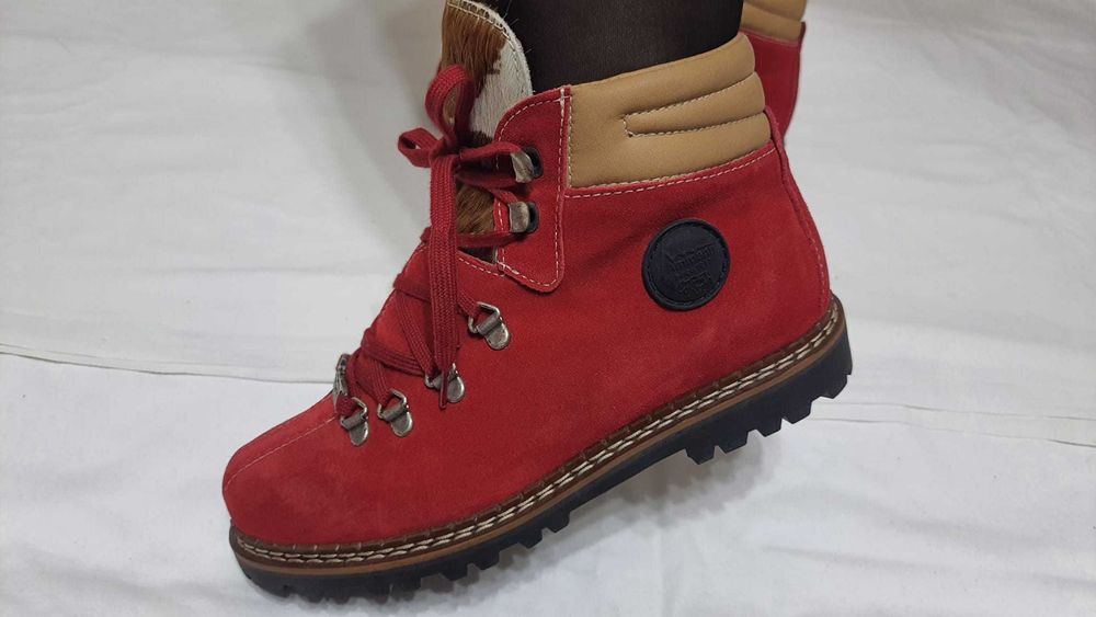 Ghete full piele envogue  de la AMMANN Town marimea 38