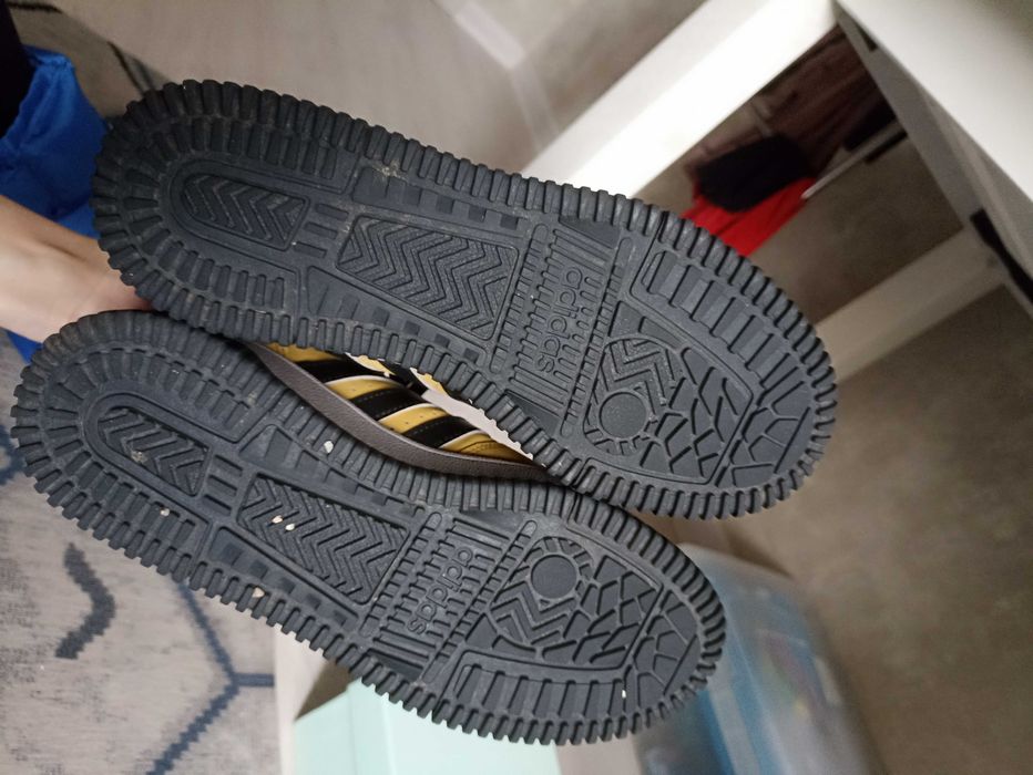 Оригинальные ботинки Adidas