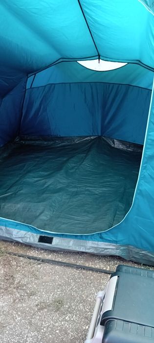 Декатлонска палатка Arpenaz