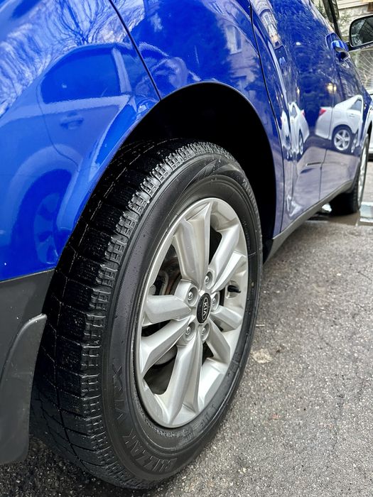 Продам машину KIA Soul