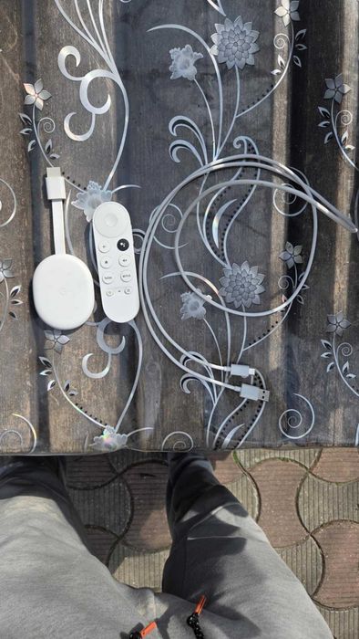 Chromecast cu Google Tv HD (1080P)+telecomanda-stare foarte buna