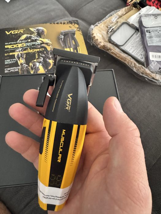 Masina de tuns VGR V-285