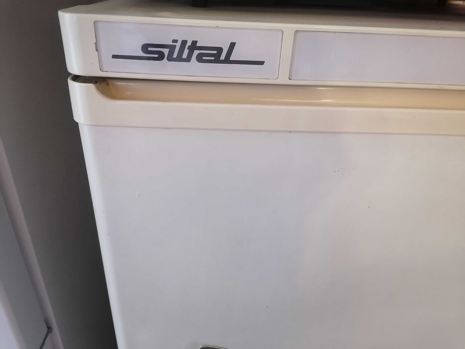 вертикален фризер Siltal