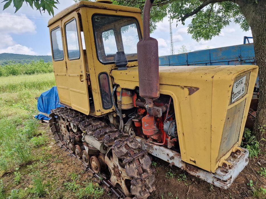 Верижен Болгар т54
