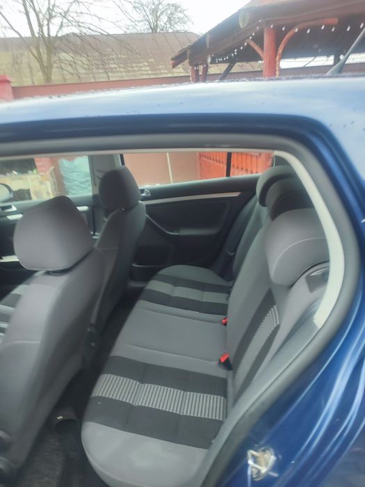 Volkswagen golf 5 1,4 benzina