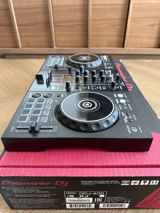 Setup consola Pioneer DDJ 400 + casti Sennheiser HD 25