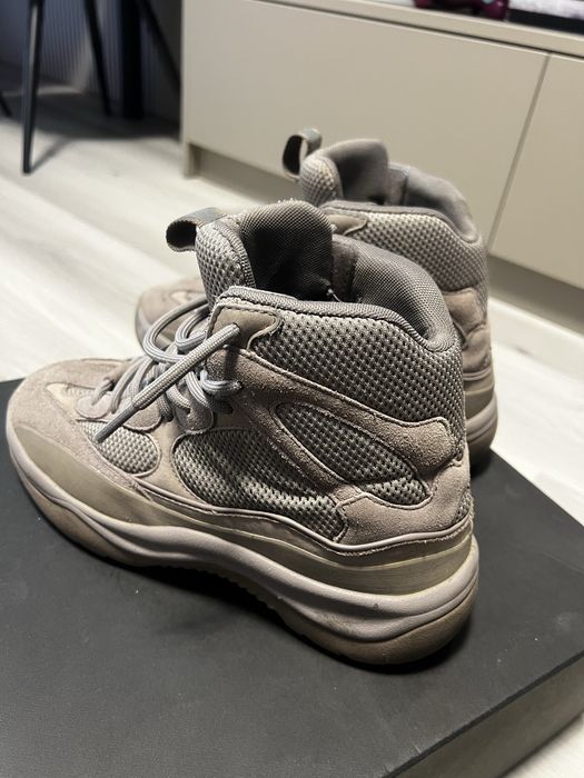 Yeezy Boots ‘Desert Rock’ 42
