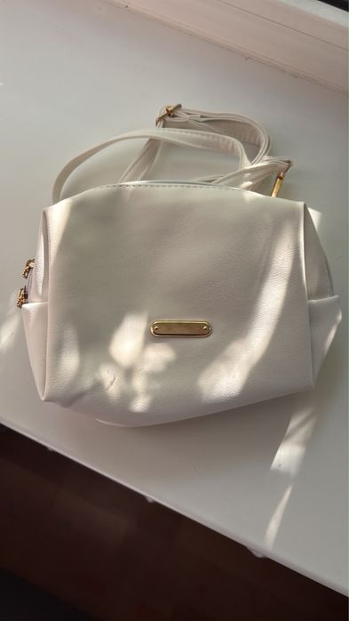 Новая сумочка продам