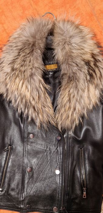 Кожено яке с косъм от лицица