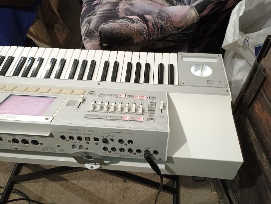 Корг м 3 korg m3 клавир синтезатор