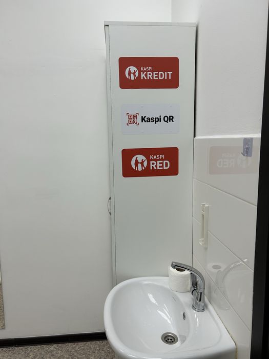 Ищу напарницу в кабинет