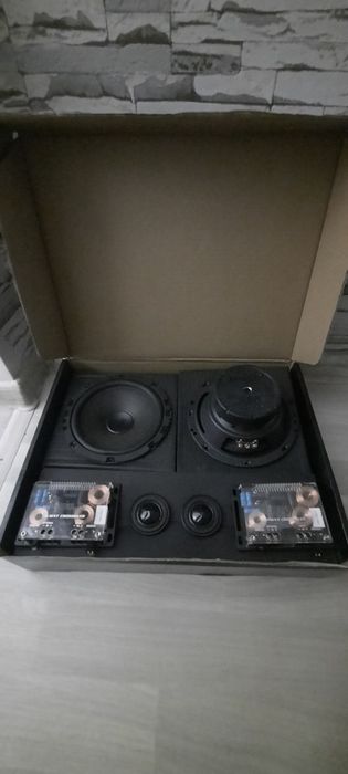 Динамики Hellix мид басс