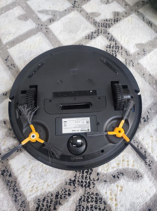 Robot Pilesos ( Robot Vacuum Cleaner) New Yangi
