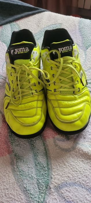 Продам бутсы для футбола