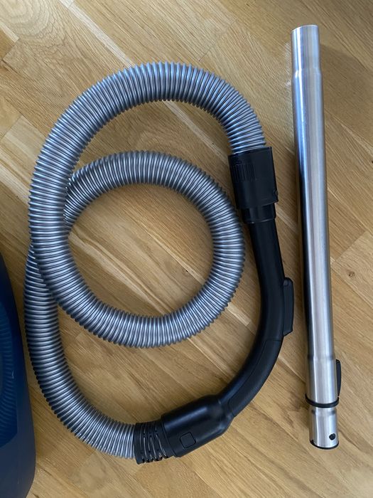 Aspirator cu sac Rowenta XXL RO3125EA