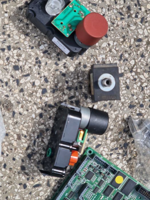 Пружини за Снак Машина  Зануси